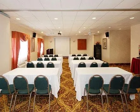 Comfort Suites Lombard/Addison 